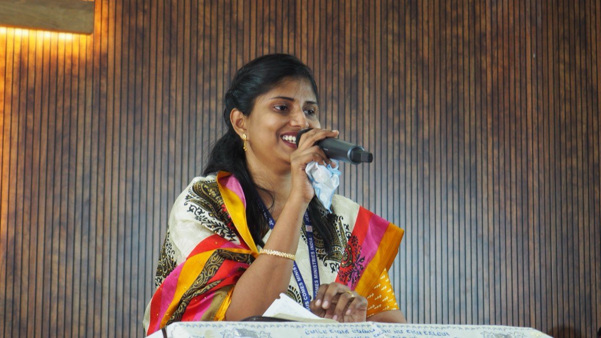 Parousian Ministry gathering photo 25