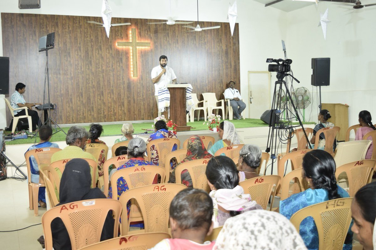 Parousian Ministry gathering photo 31